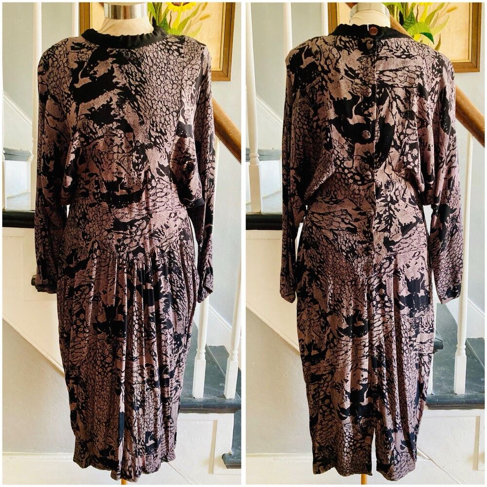 1980s Does 1940s Abstract Gothic Avant Garde Dress New Wave Punk Rayon Pockets